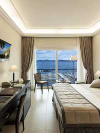 🌟🏖️ Ischia's Luxe Stay: Beachfront Bliss & Thermal Spa 🌟🏖️