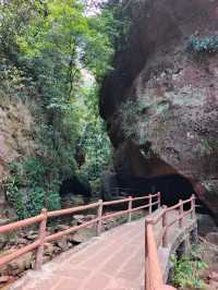 赤水佛光岩景區。