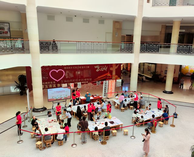 玉溪避暑中：玉溪市博物館
