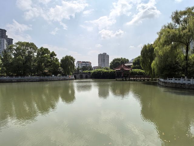 飛霞公園。