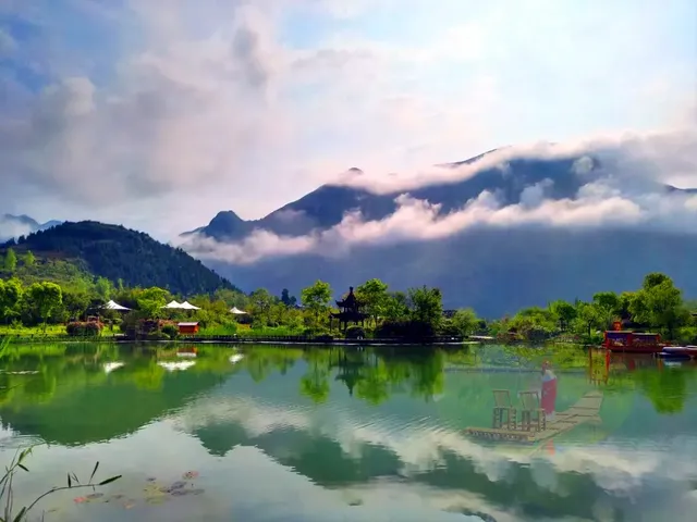 雲舍景區介紹，邂逅土家文化，盡享山水盛宴。