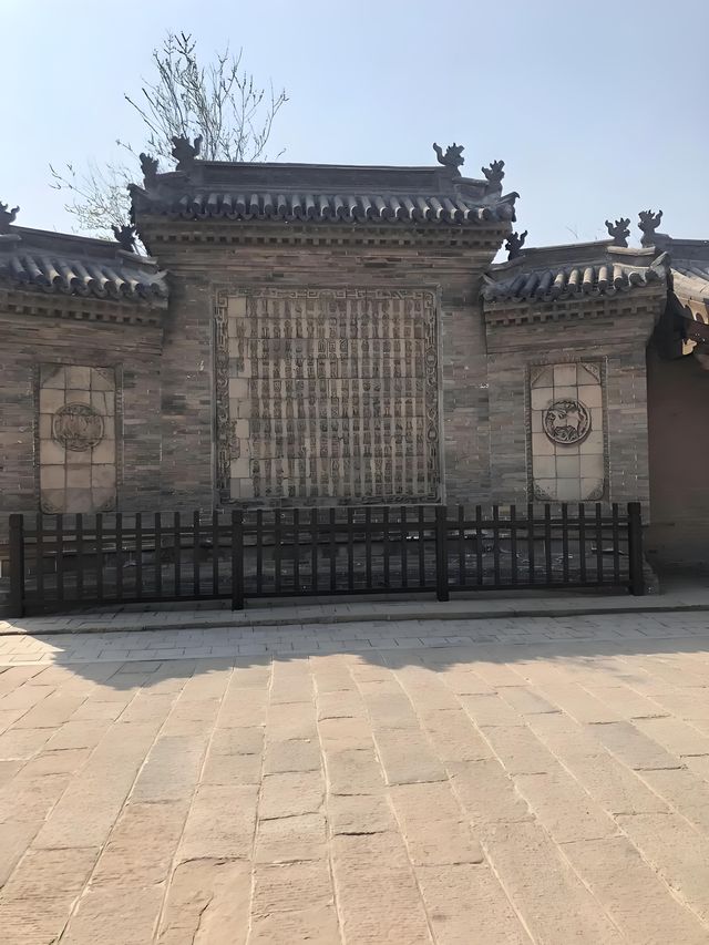 常家莊園，中國山西儒商第一家。