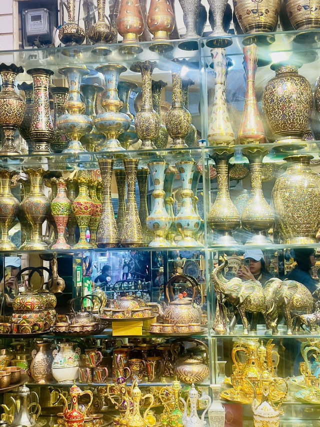 Central Asia? No, it’s the International Grand Bazaar in Urumqi! 🇨🇳