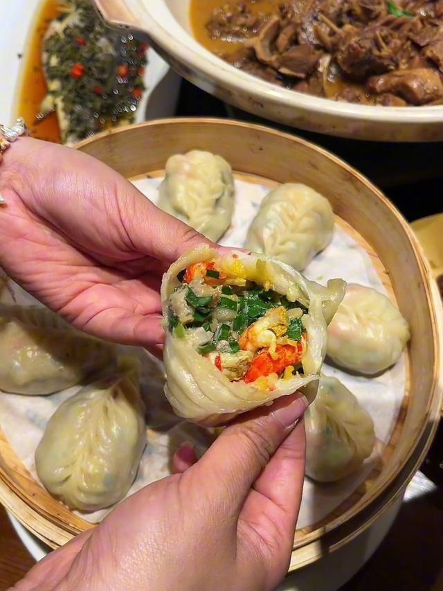 在青島，包子餡已經是 next level……
