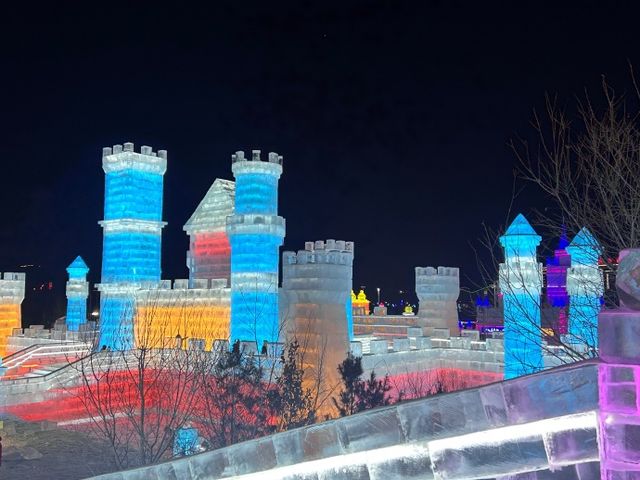 長春冰雪新天地 | 日落時分的絕美盛宴 長春冰雪新天地 | 日落時分的絕美盛宴