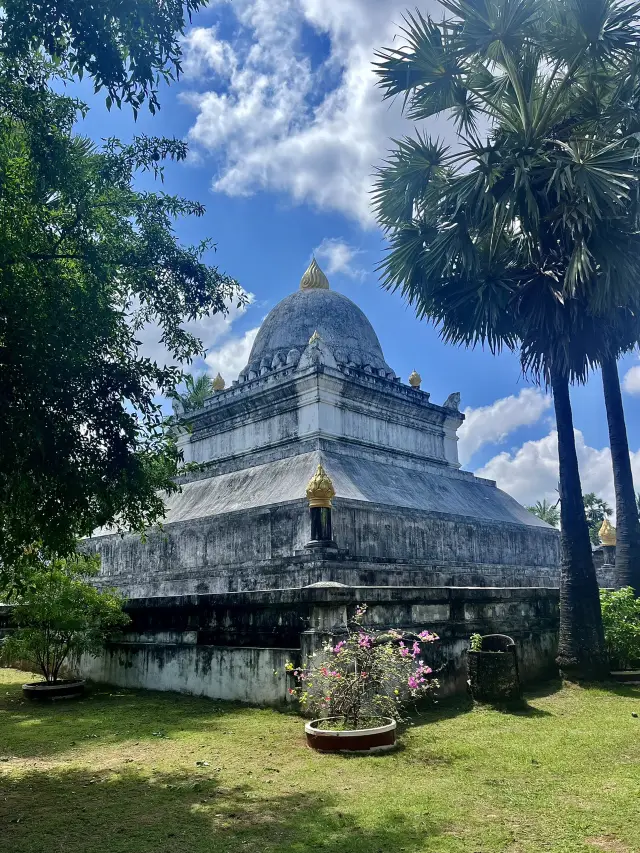 Wat Wisunarat - Luang Prabang.