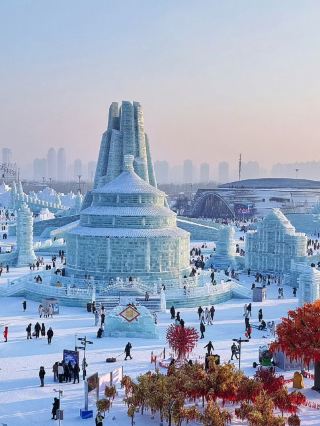 哈爾濱冰雪大世界，25年2月的慘狀！