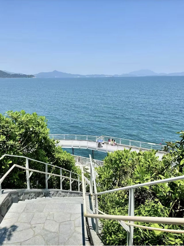 濤聲依舊：漫步鹽田海濱棧道