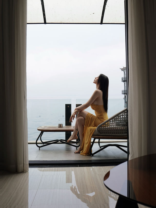 住進洱海的瞳孔裡