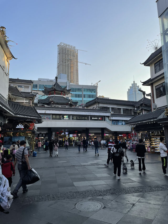 Dongmen, The One Stop Spot For All Your Shopping Needs In Shenzhen