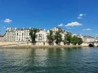 Experience Paris with a Seine River Cruise on Bateaux Mouches