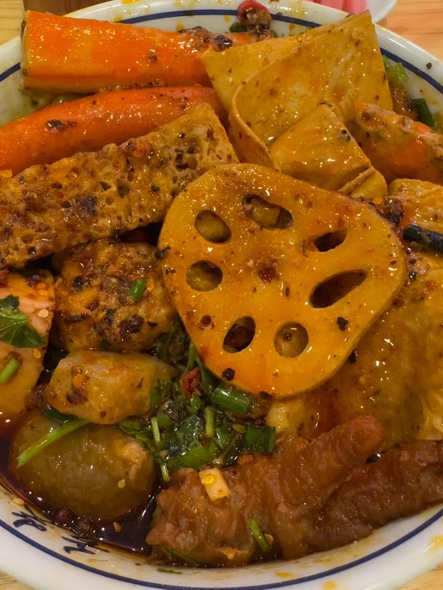 愛食辣嘅朋友必去嘅重慶麻辣燙！