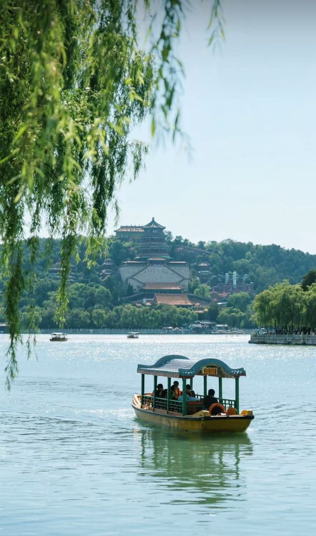 《北京，一場吃喝玩樂的盛宴》