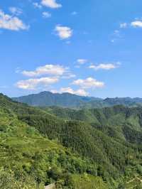 幽光如夢——辋川溶洞的地心秘境