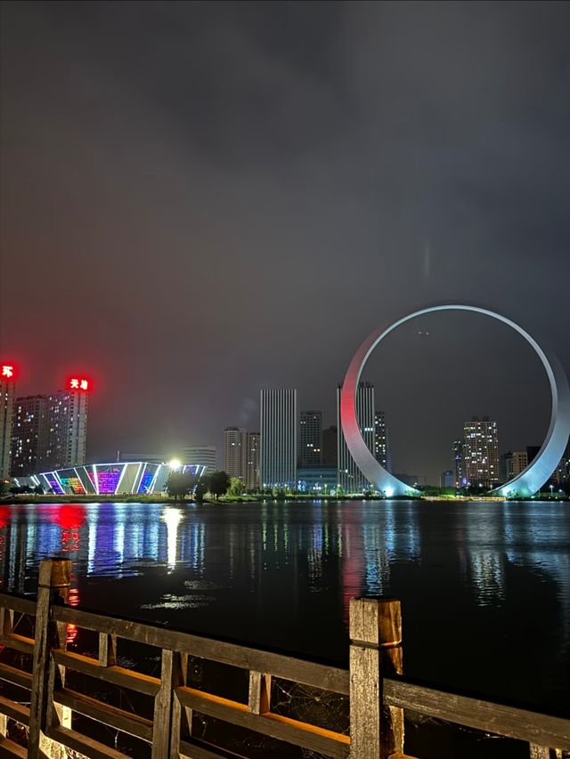 瀋陽冬日Citywalk｜住中街漫季，解鎖紅牆銀雪的老城浪漫