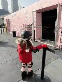 4歲寶寶的第一次上冰體驗!