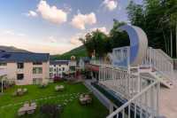 這處山野營地拍出鬆弛度假感