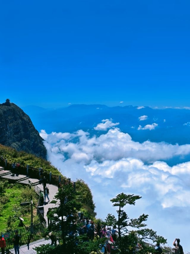 成都周邊必打卡,峨眉山2天1夜攻略 成都周邊必打卡,峨眉山2天1夜攻略