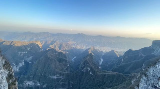 張家界冬韻棲居 松間藏暖慢賞周邊雅景