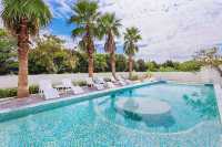 絕了!挖到迪士尼門口的神仙民宿,住進北歐森林裡!