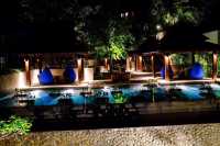 普吉島|鉑爾曼酒店，懸崖上的寧靜天堂