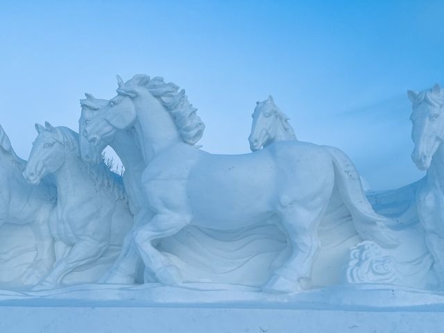 Frozen Harbin - Ice Sculptures 