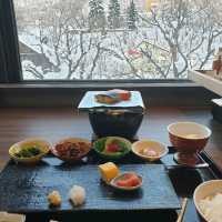 겨울철 최고의 호캉스 조잔케이 료칸 유라쿠소안