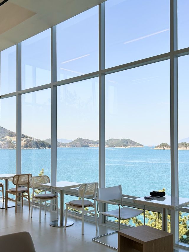 파노라마 오션뷰 여수 신상 카페 , 돌산바다☕️