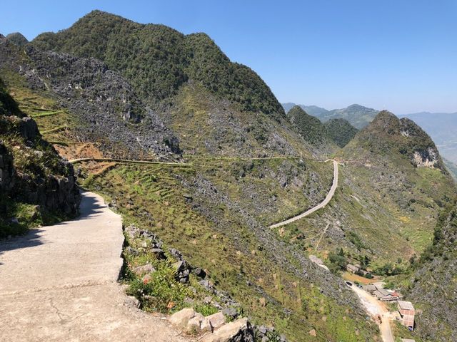 Ma Pi Leng Pass เว้นทาง roadtrip ฮ่าซาง เวียดนาม