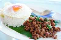 ก๋วยเตี๋ยวเรือห้อยขา ริมน้ำ อยุธยา