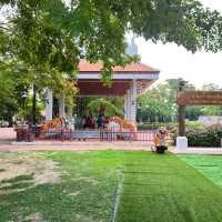 พุทธสถานเชิงท่า-หน้าโบสถ์