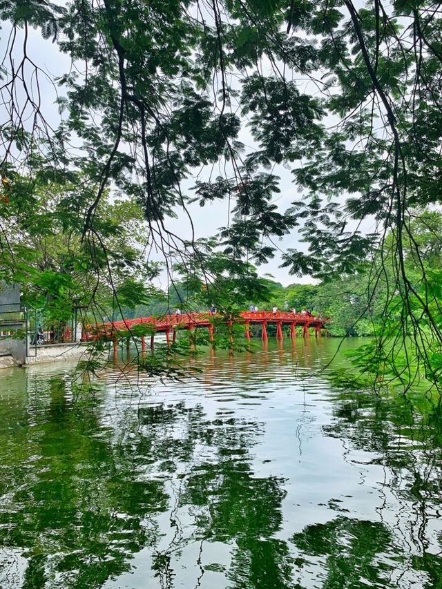 Beautiful Surroundings of Hoan Kiem Lake 