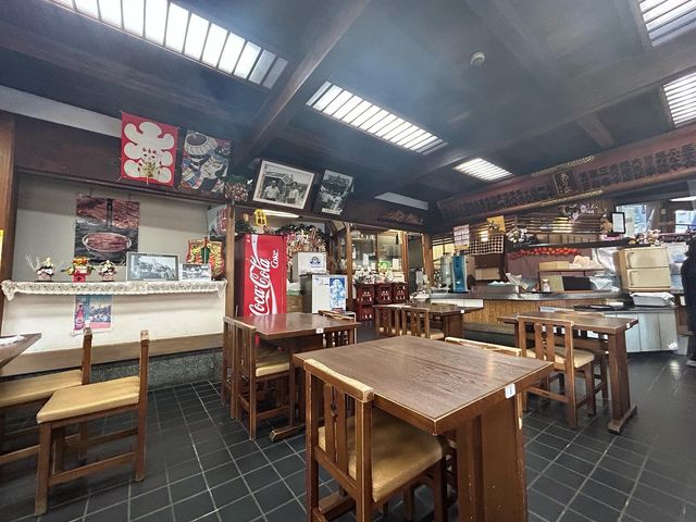 【東京・柴又】ひとり旅のランチはうな重を。