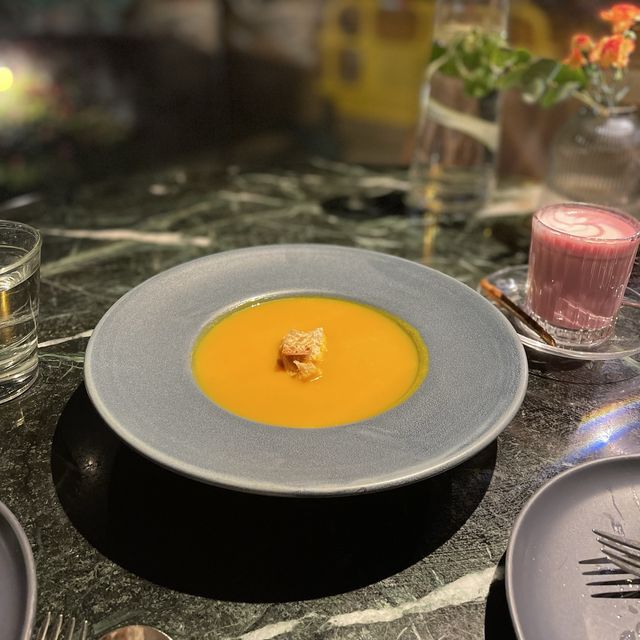 香港將軍澳｜花系精緻餐廳嘆澳洲菜🇦🇺