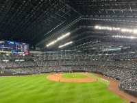 北海道の新観光名所。ES CON FIELD HOKKAIDO(エスコンフィールドHOKKAIDO)