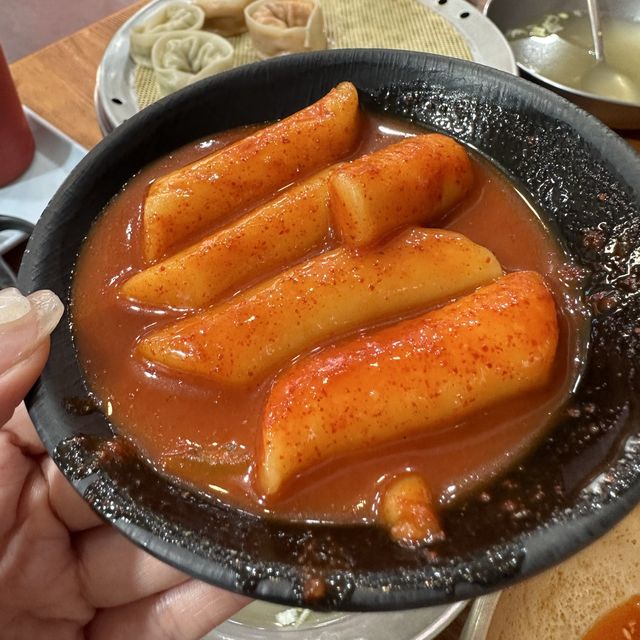 韓国:プチョン˗ˏˋ オントリブンシク 엉터리분식 ˎˊ˗