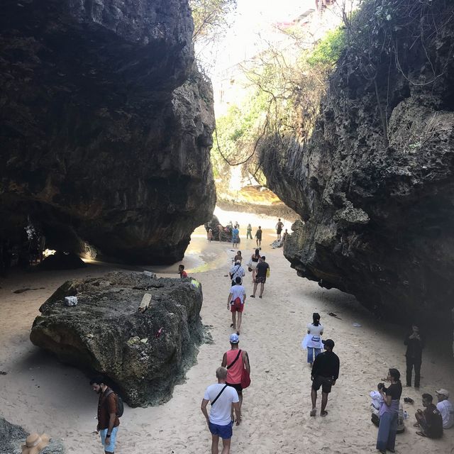 Suluban Beach