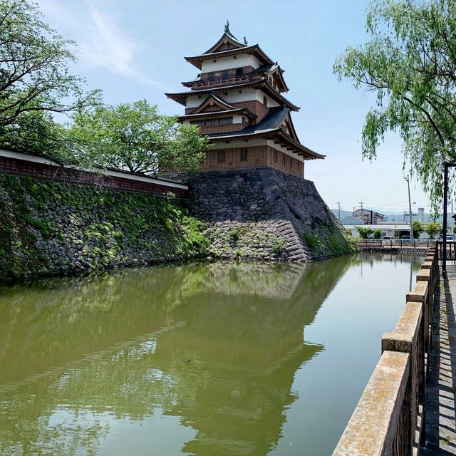 諏訪市高島城