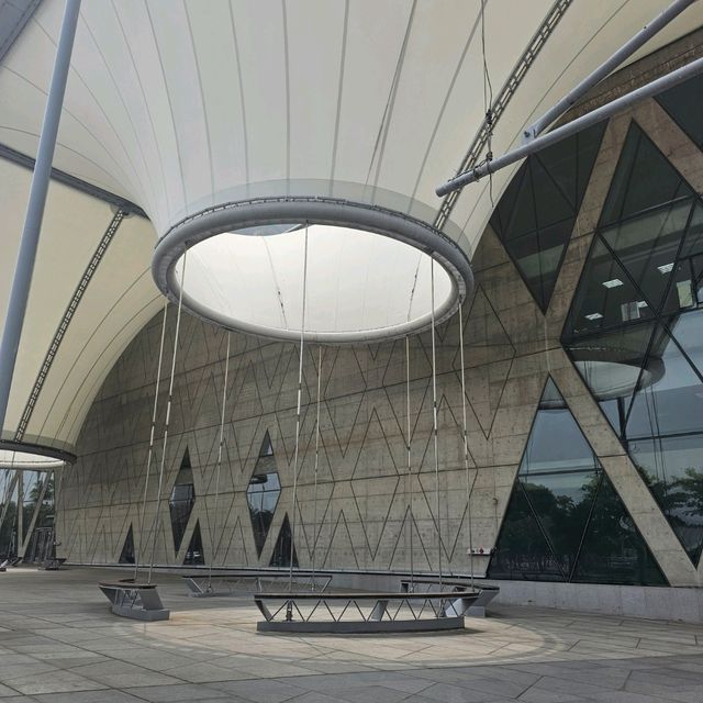  ที่เที่ยวเกาสง แบบอาร์ตๆ