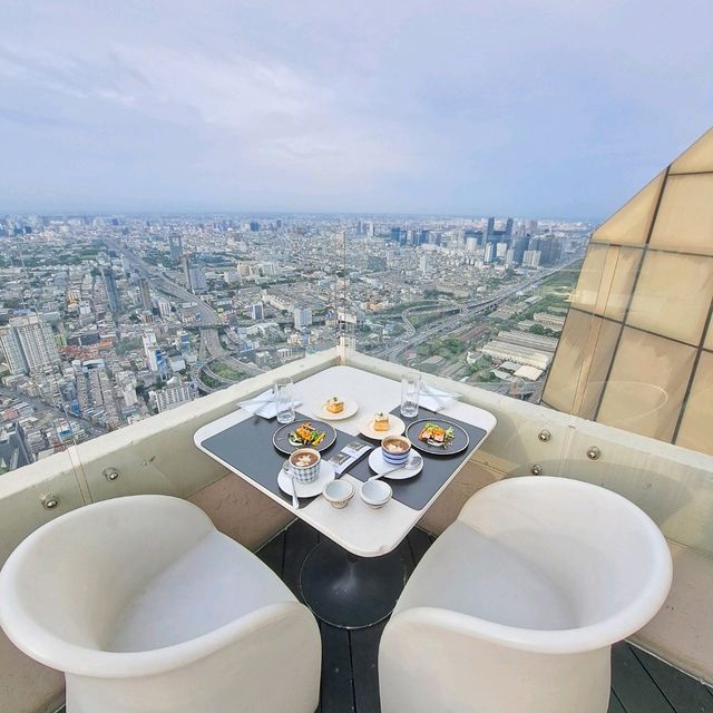 曼谷彩虹雲霄酒店Baiyoke Sky Hotel🩷高樓景觀餐廳享受佳餚與曼谷不夜城