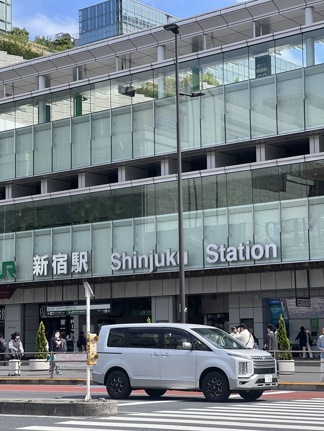 ชอปปิ้งเพลิน … เดินเที่ยวย่านชินจุกุ โตเกียว 🇯🇵
