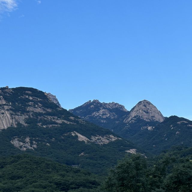 🏞️ 멋진 산, 스타벅스를 품은 북한산 국립공원