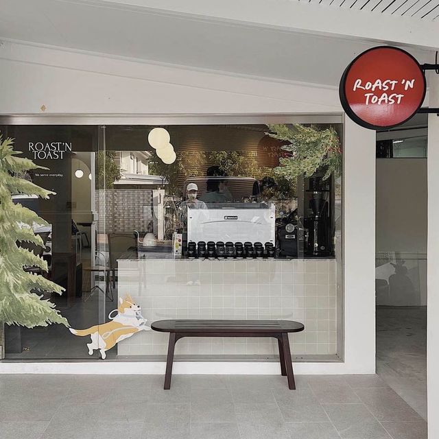 Roast N Toast Cafe：美味咖啡和蛋糕，絕對讓你愛上這裡