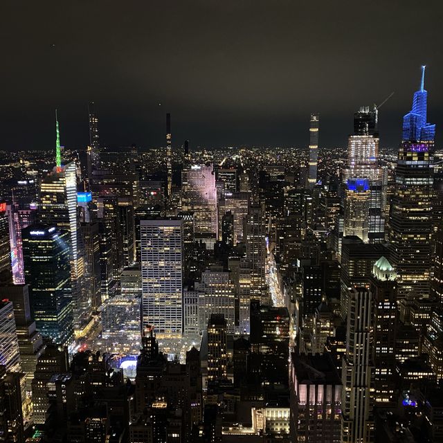 【ニューヨーク】夜景が最高！！マンハッタンを360度見渡せる、エンパイヤステートビル展望台✨