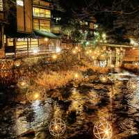 【熊本】有名温泉街の冬の幻想的な風景