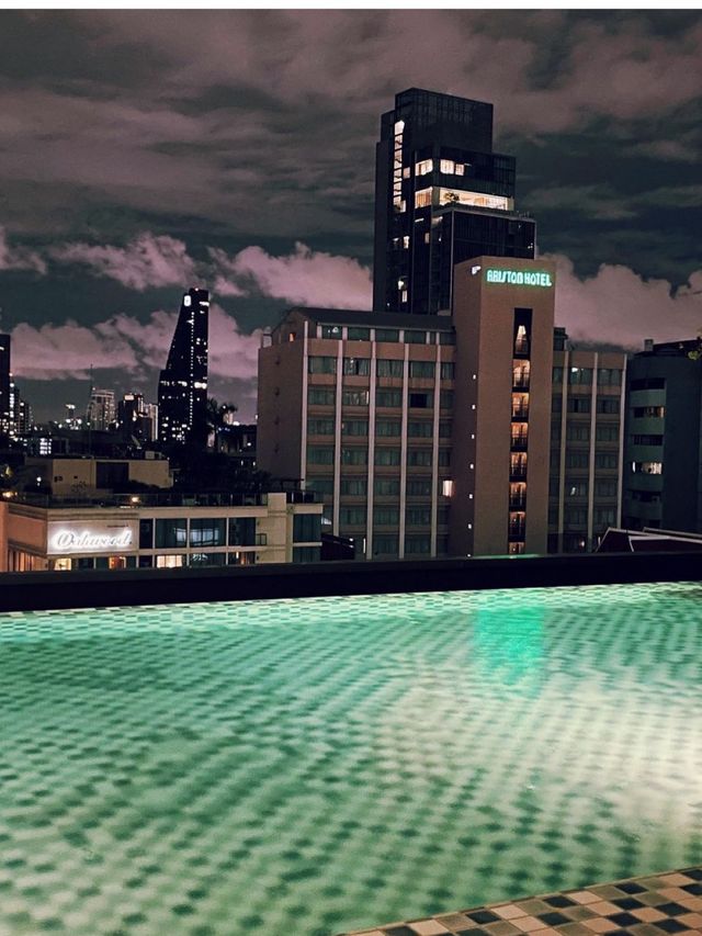 曼谷橡樹套房酒店⚡️市中心夜景，環境高級舒適