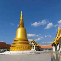วัดบุญญาวาส วัดสวย สงบ