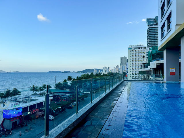 ที่พักริมทะเลห้าดาวเมืองญาจาง
