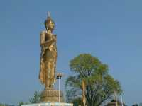 วัดขัวแคร่ ..วัดสวยริมทางผ่าน