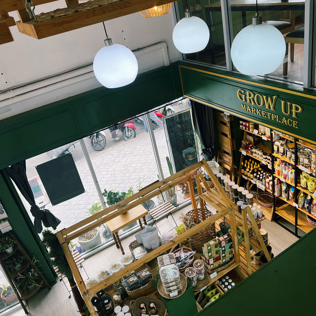 Grow Up Eatery & Farm | อุบลราชธานี 